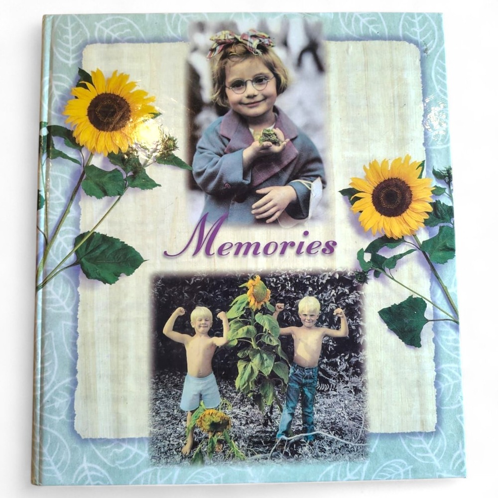Vtg 1999 Peggy Lindt Family Memories Photo Book & Collectible Keepsake Box